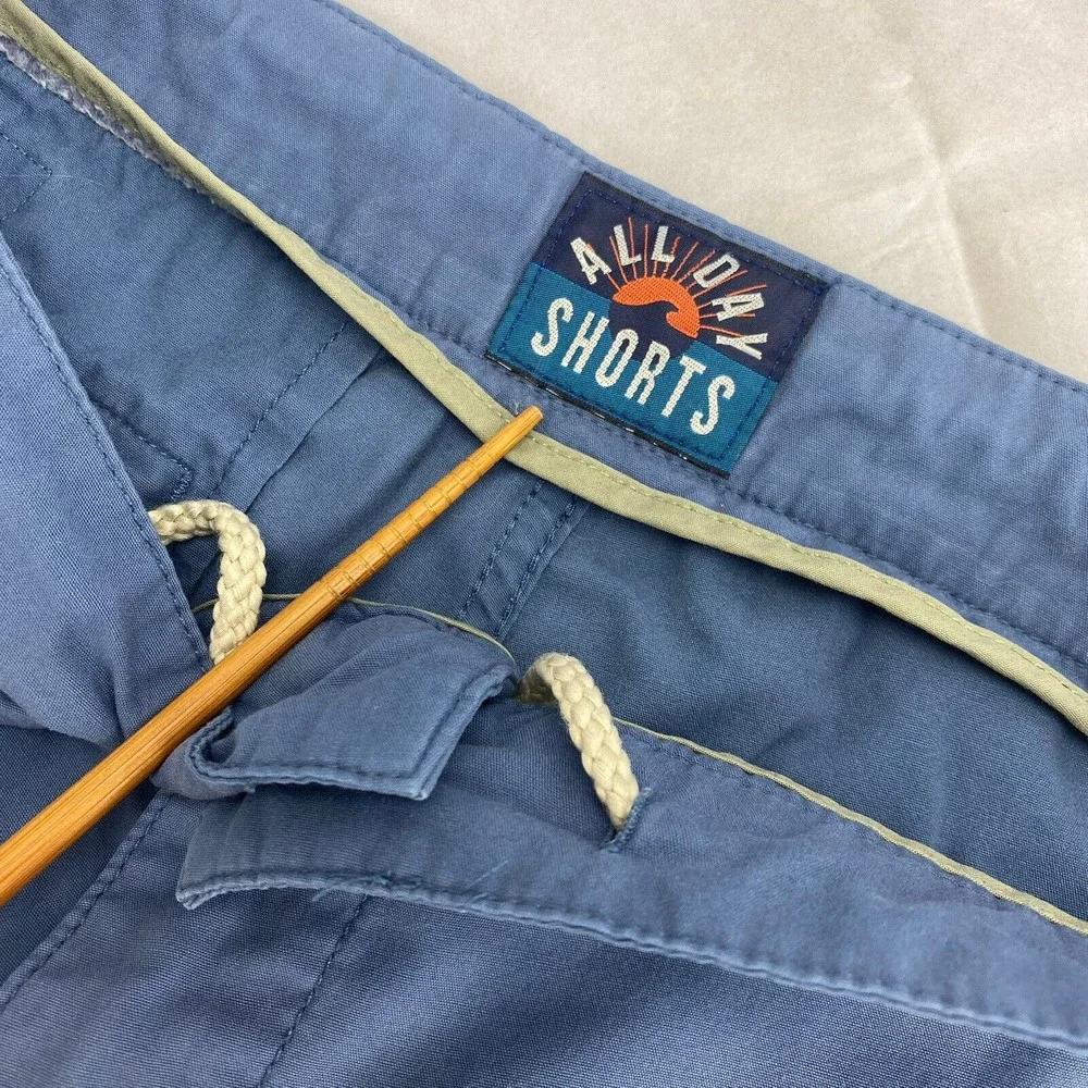Faherty Men's Solid Blue Polyester Cotton Blen Shorts 31